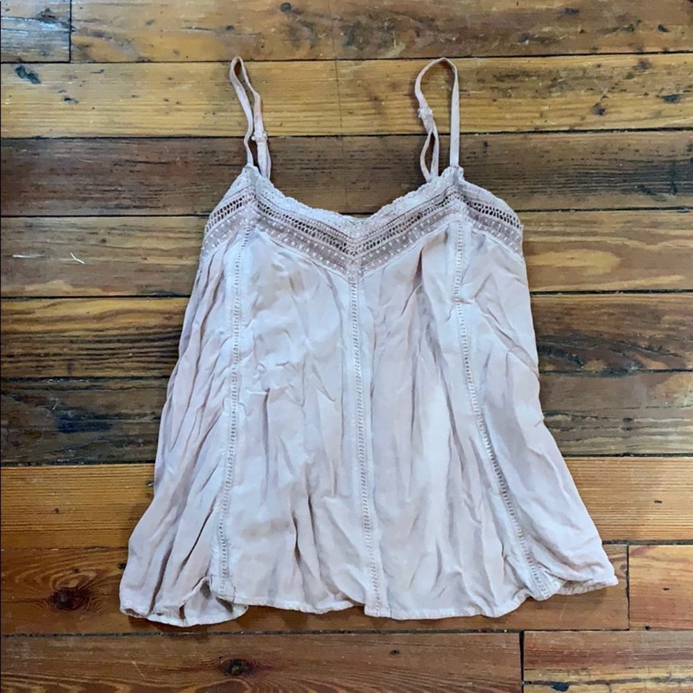 Pink flowy tank size small